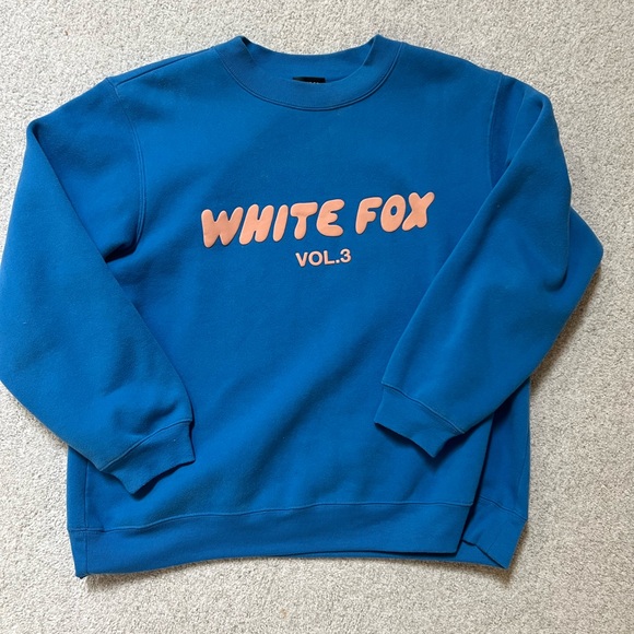 White Fox Boutique Blue and Orange Sweater - Picture 5 of 9